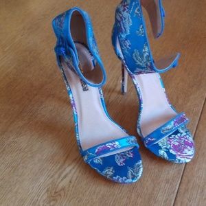 Oriental blue floral shoes